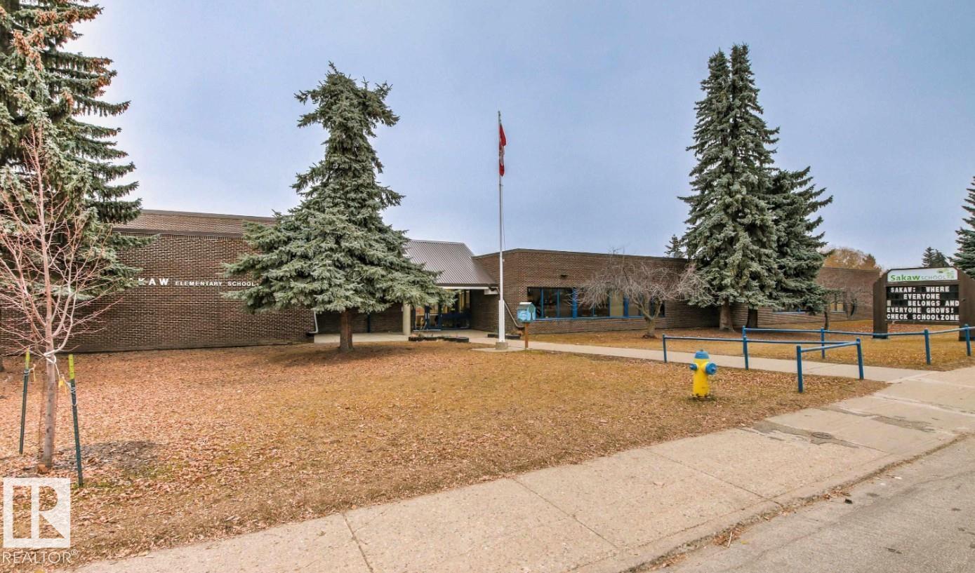 Photo 18 of 6007 10 Av Nw, Edmonton AB