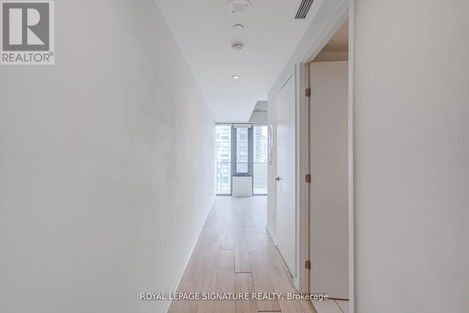 Photo 12 of 1107 60 Colborne Street, Toronto ON