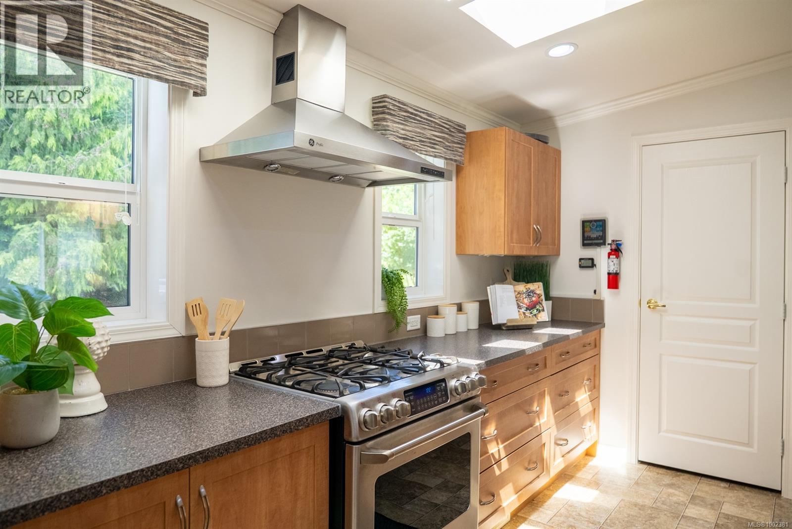 2604 Dory Way, Pender Island