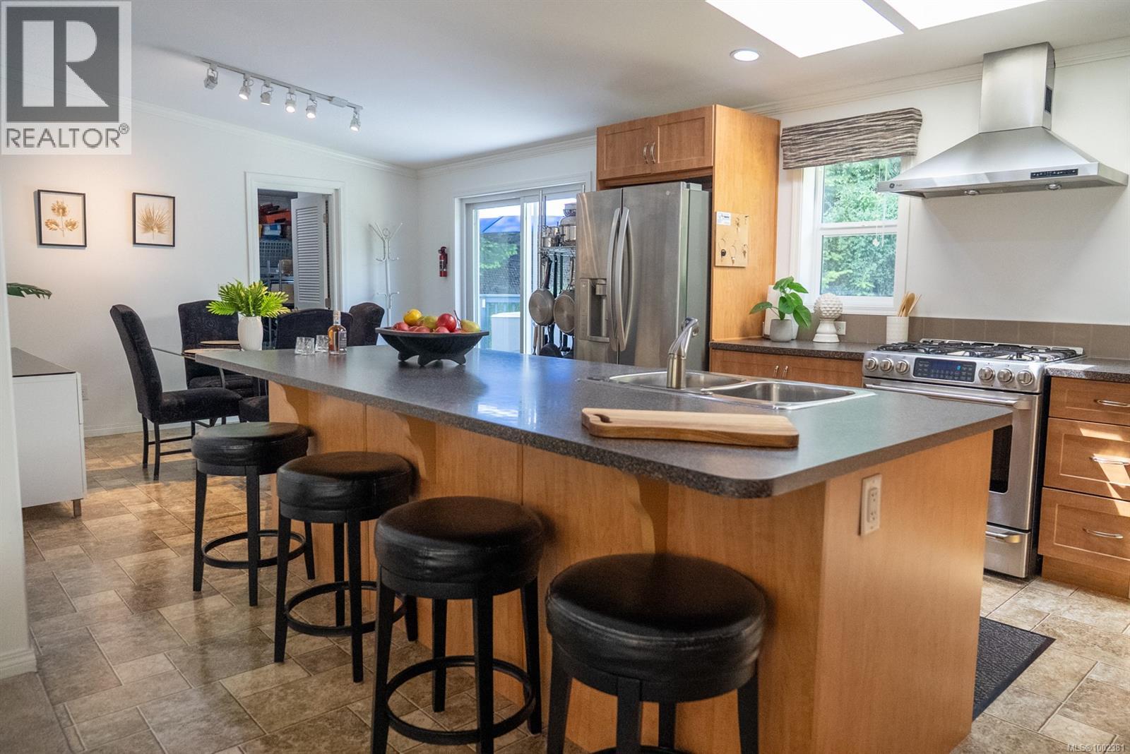 2604 Dory Way, Pender Island