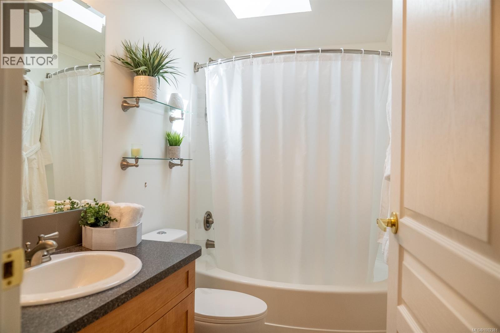2604 Dory Way, Pender Island