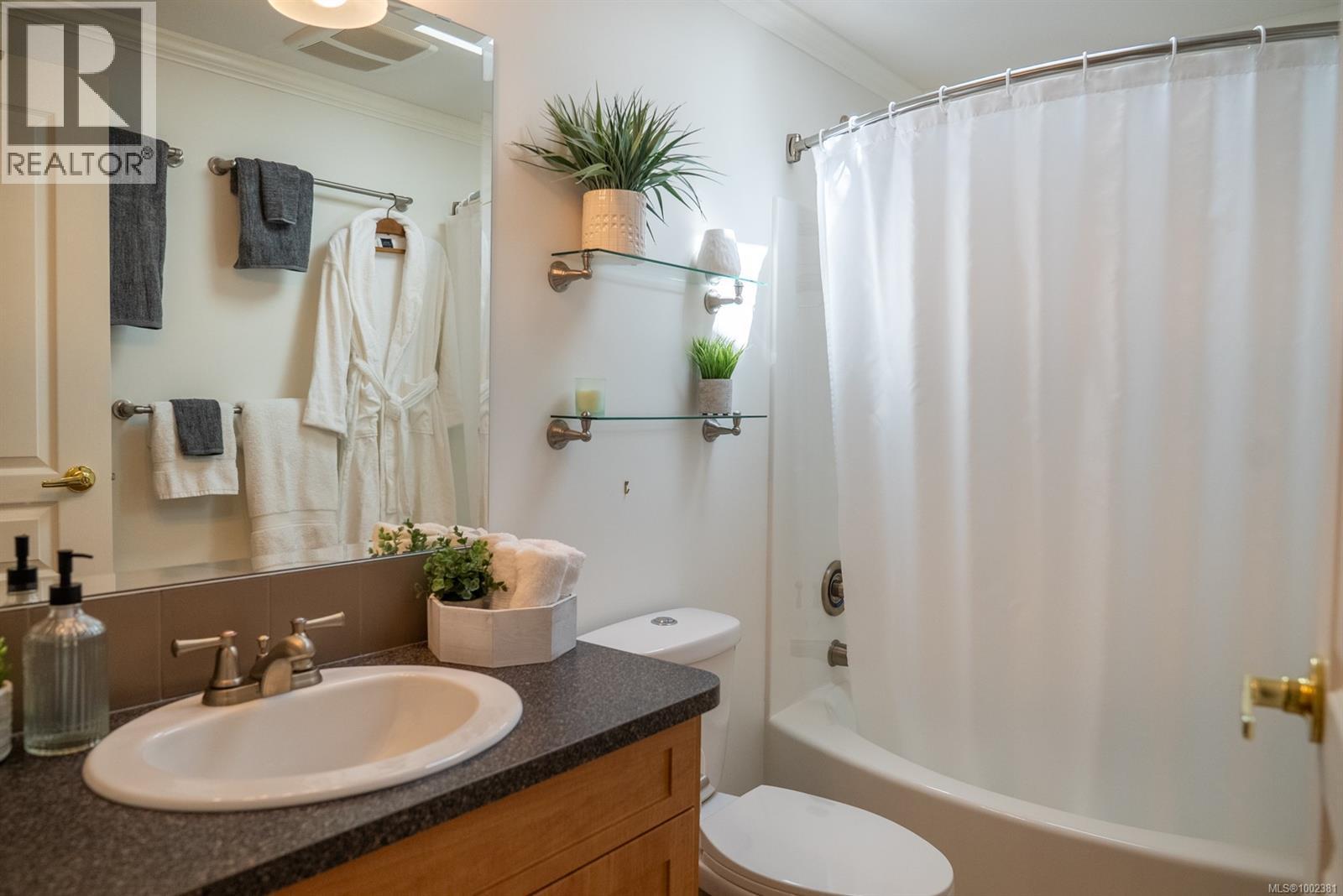 2604 Dory Way, Pender Island