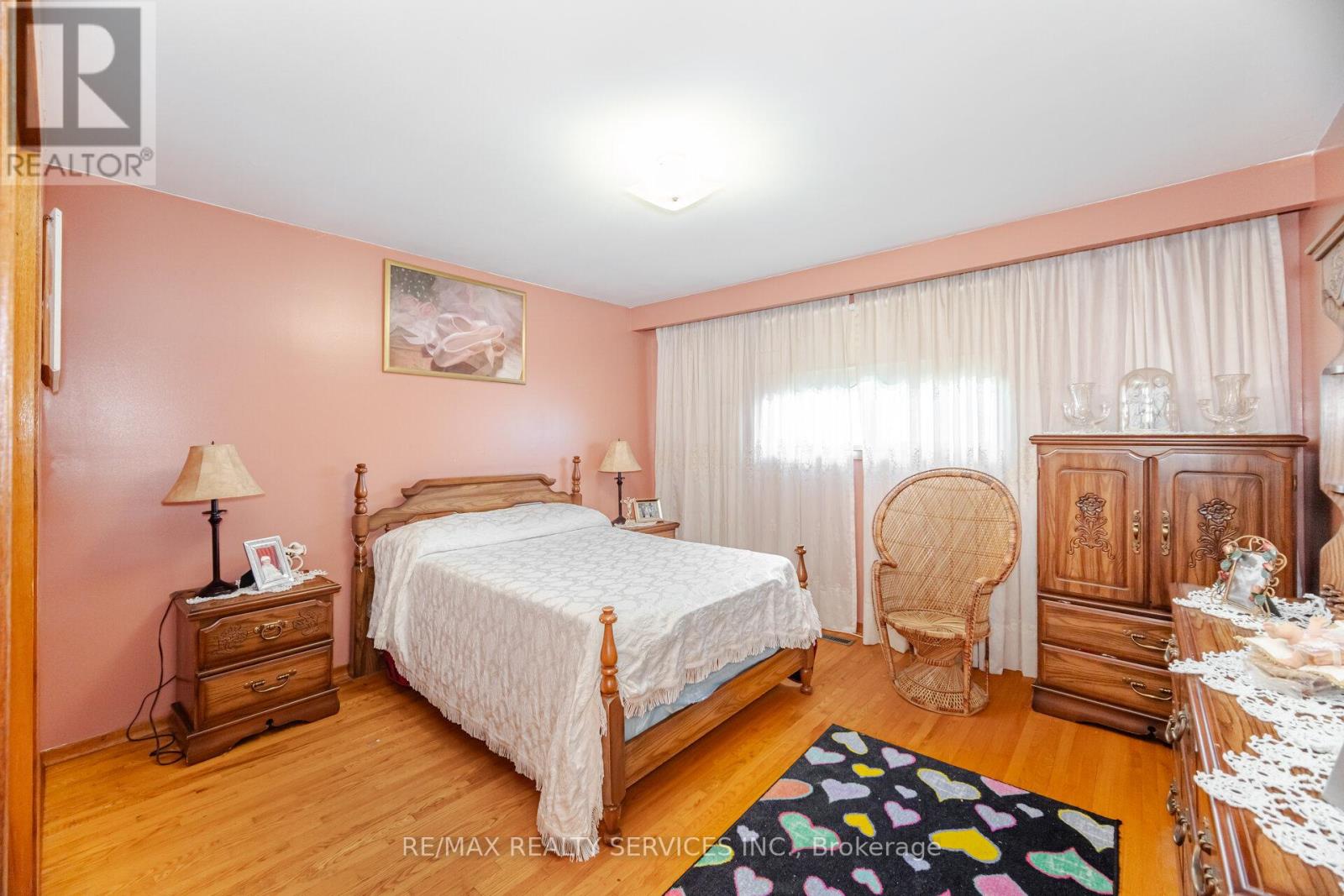 Photo 32 of 33 Tolton Drive, Brampton ON