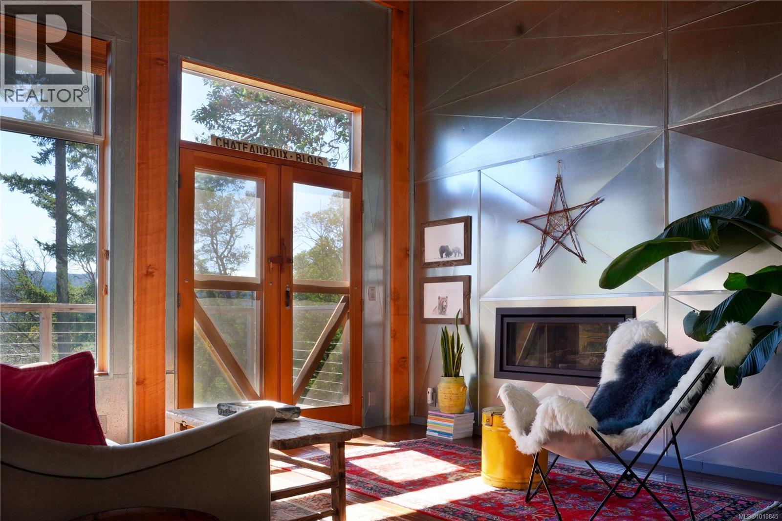  241 Little Mountain Road, Salt Spring