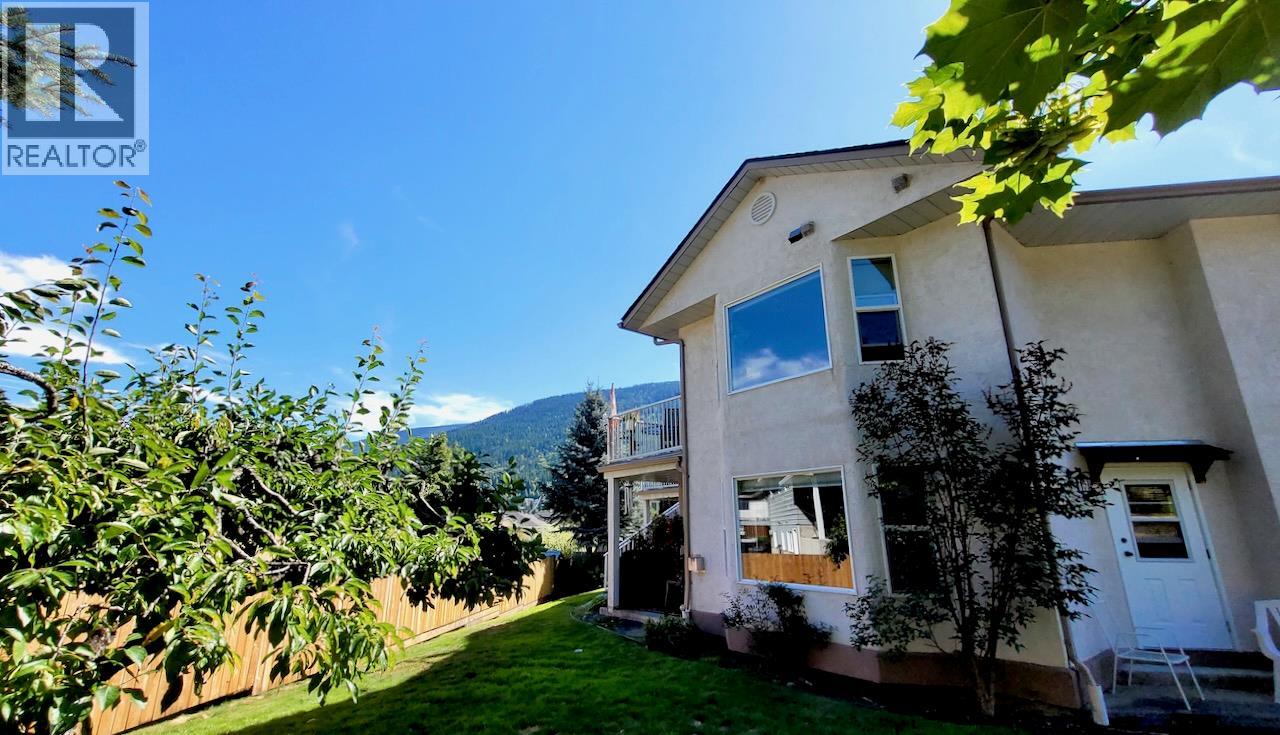 Photo 44 of 428 Beasley Crescent W, Nelson BC