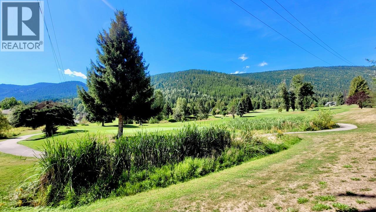 Photo 65 of 428 Beasley Crescent W, Nelson BC