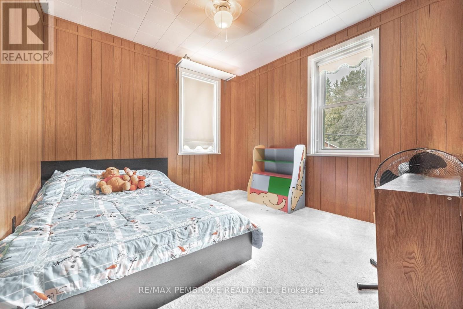 Photo 6 of 402 Christie Street, Pembroke ON