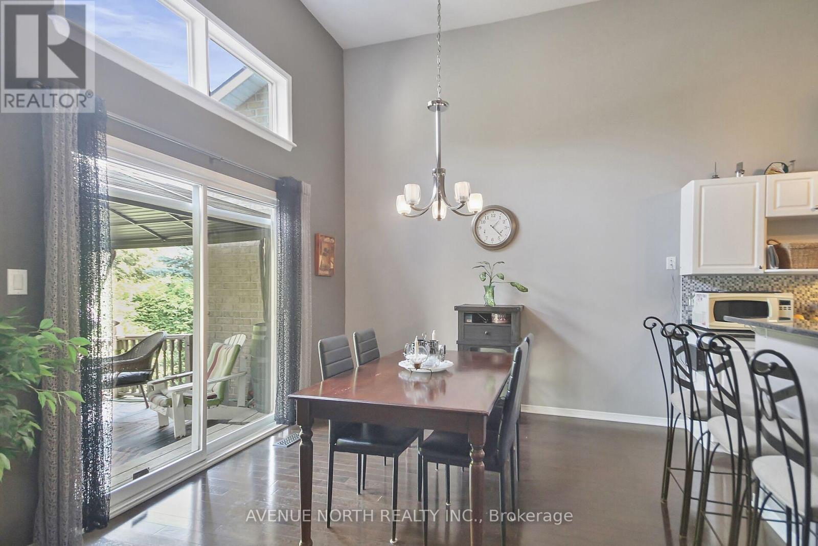 Photo 21 of 57 Macassa Circle, Ottawa ON