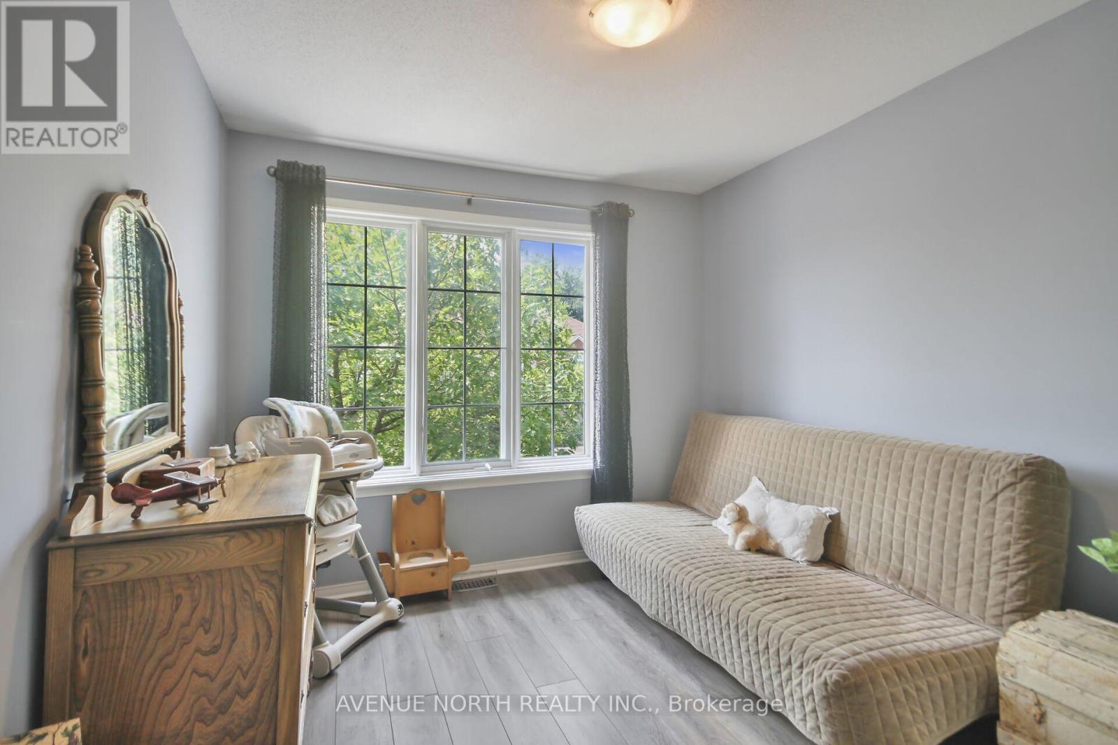 Photo 34 of 57 Macassa Circle, Ottawa ON