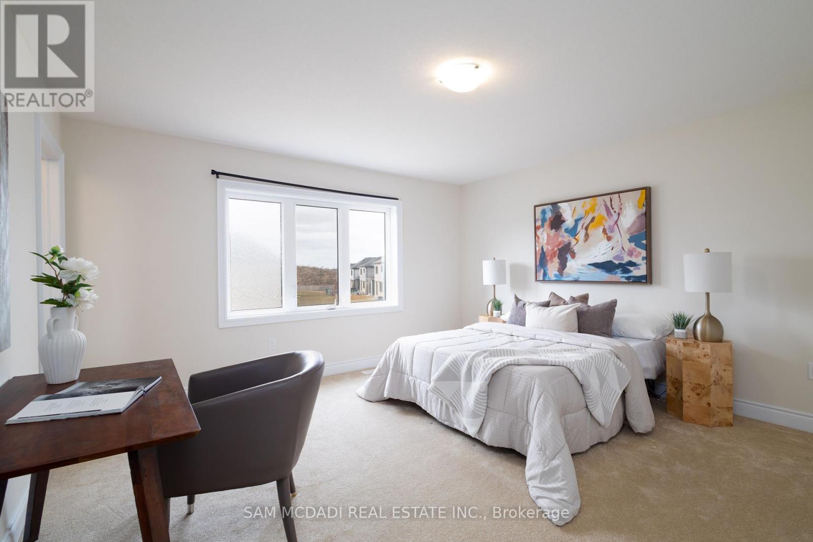 Photo 1 of 180 Whithorn Crescent, Haldimand ON