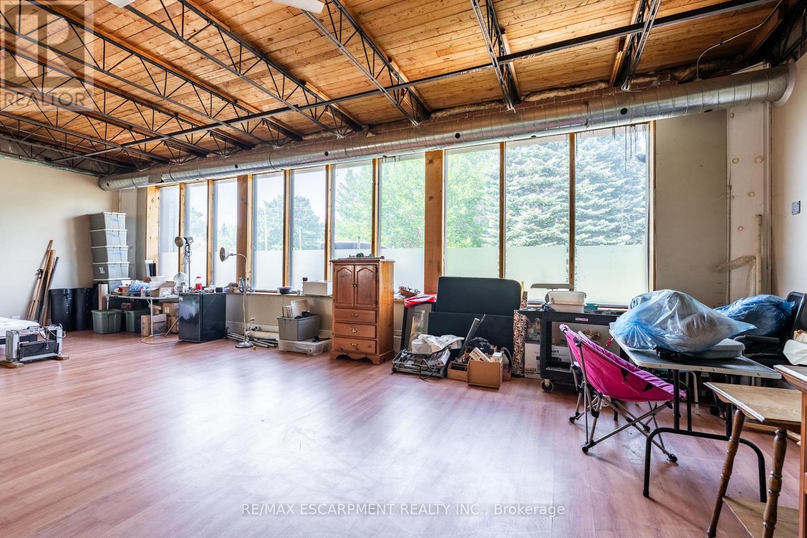 Photo 23 of 1090 Brock Road, Hamilton ON