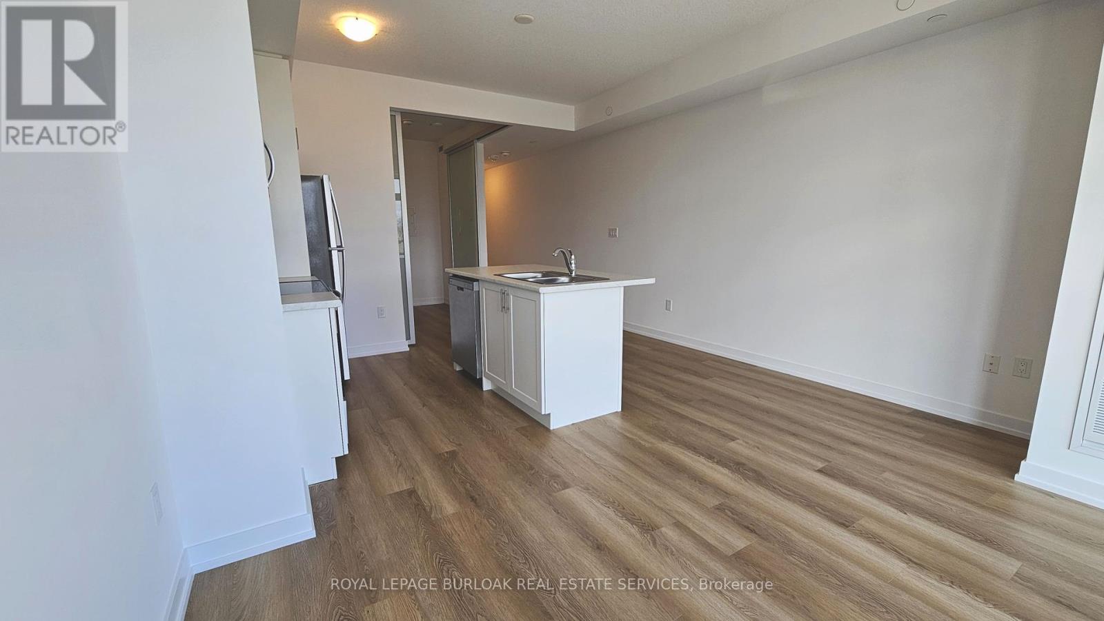 Photo 5 of 322 470 Dundas Street, Hamilton ON