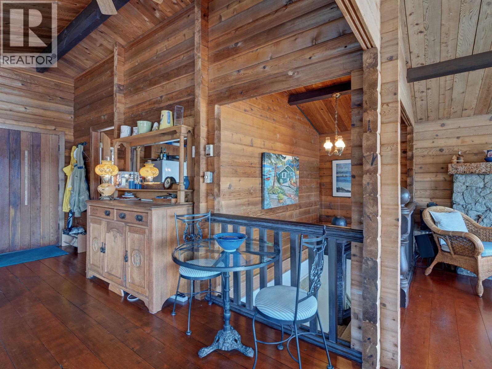 5297 TAYLOR CRESCENT, Halfmoon Bay