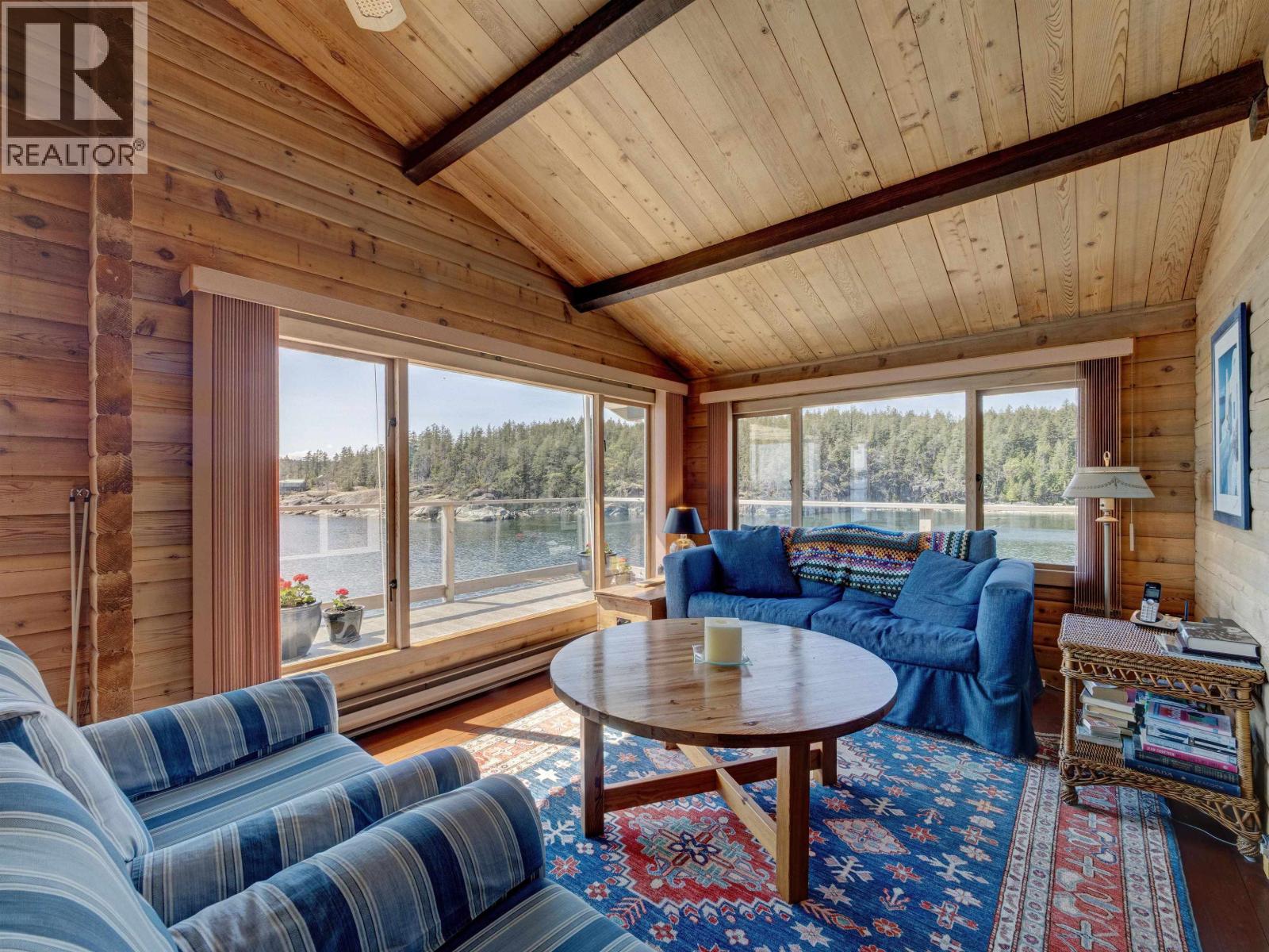 5297 TAYLOR CRESCENT, Halfmoon Bay
