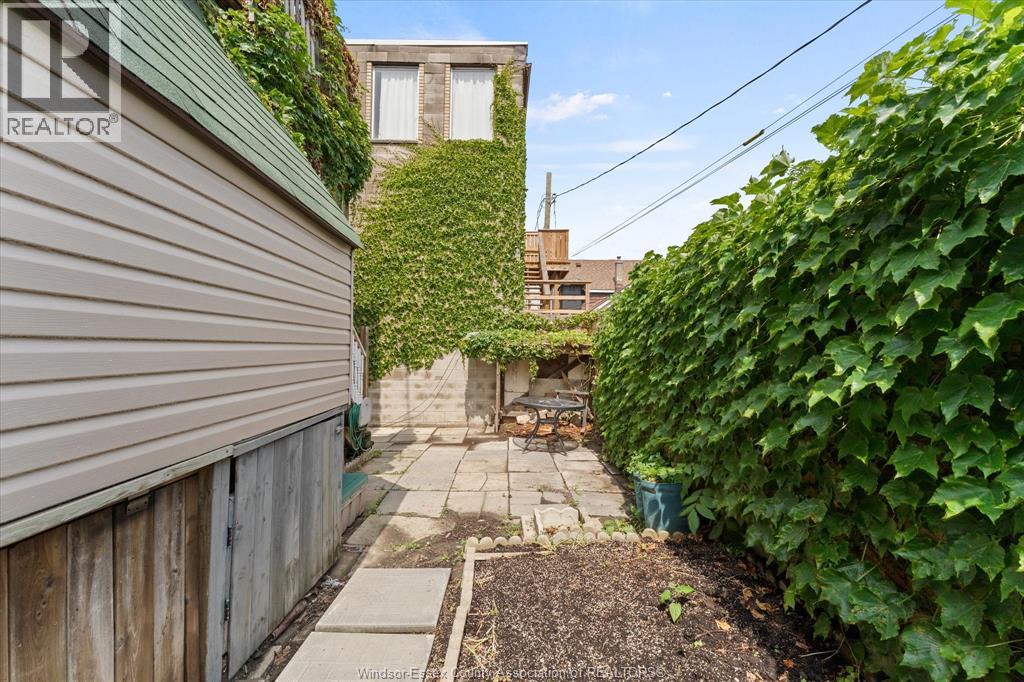 Photo 7 of 963 Erie, Windsor ON