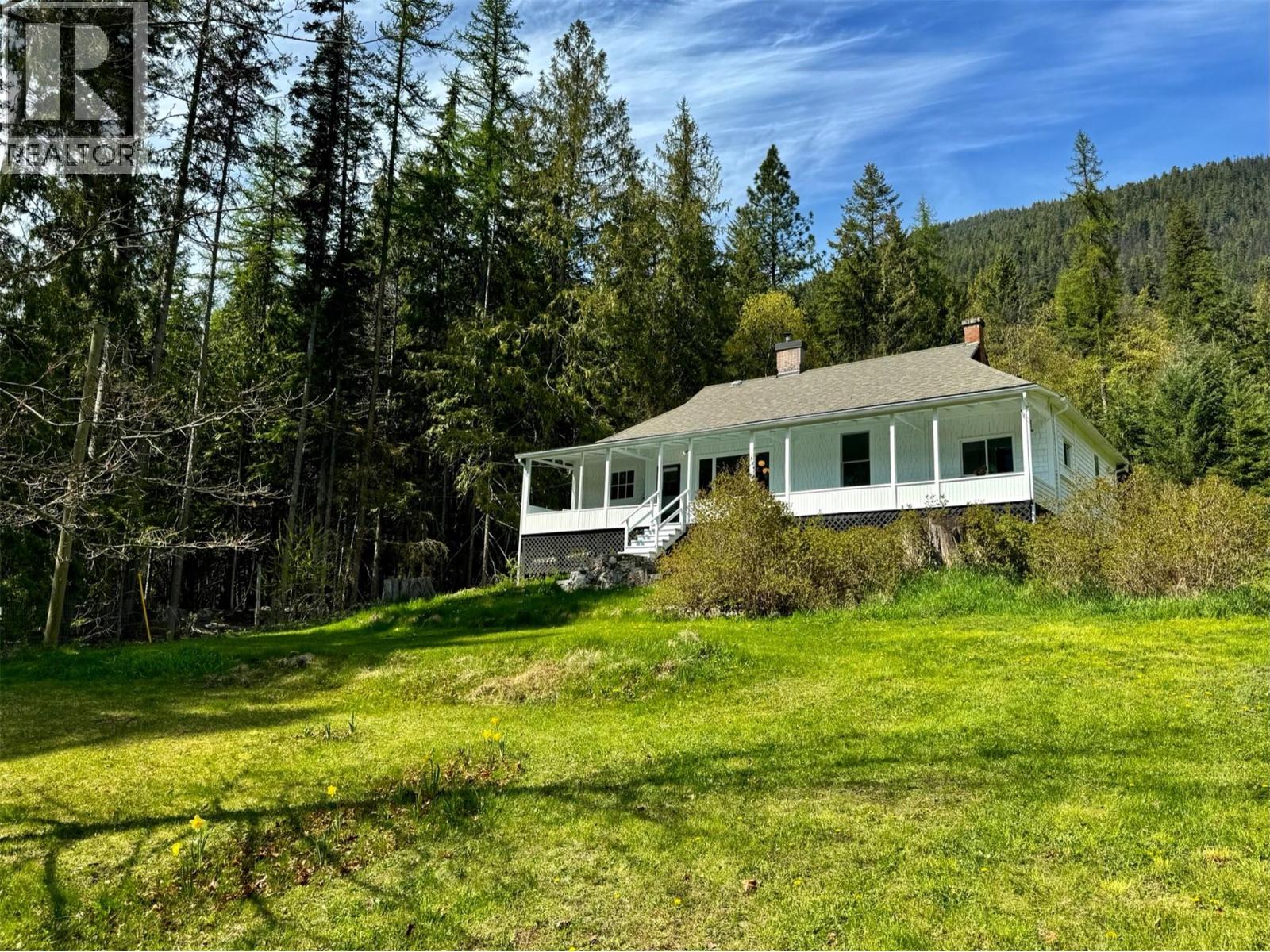 Photo 28 of 5759 Longbeach Road, Nelson BC