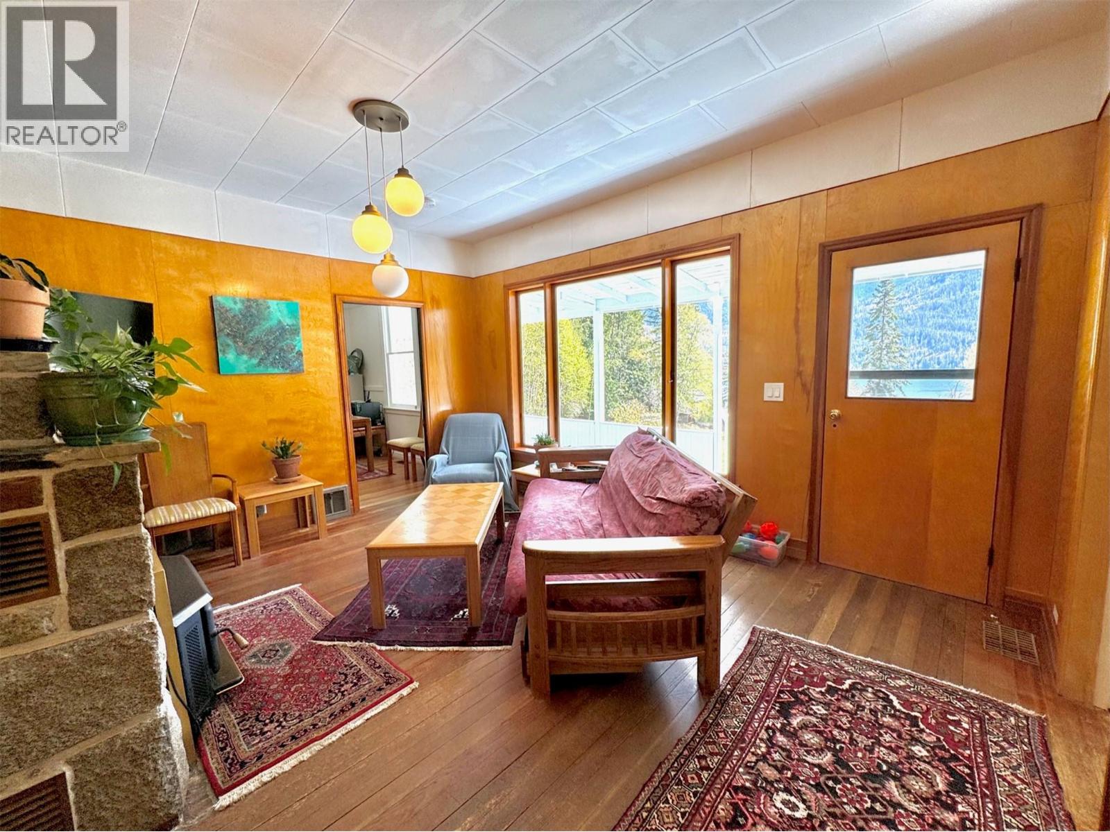 Photo 30 of 5759 Longbeach Road, Nelson BC
