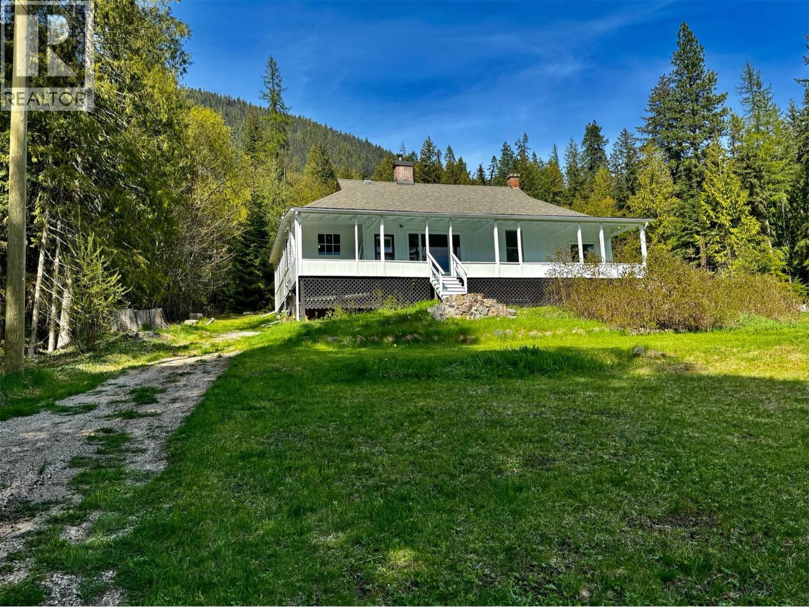 Photo 25 of 5759 Longbeach Road, Nelson BC