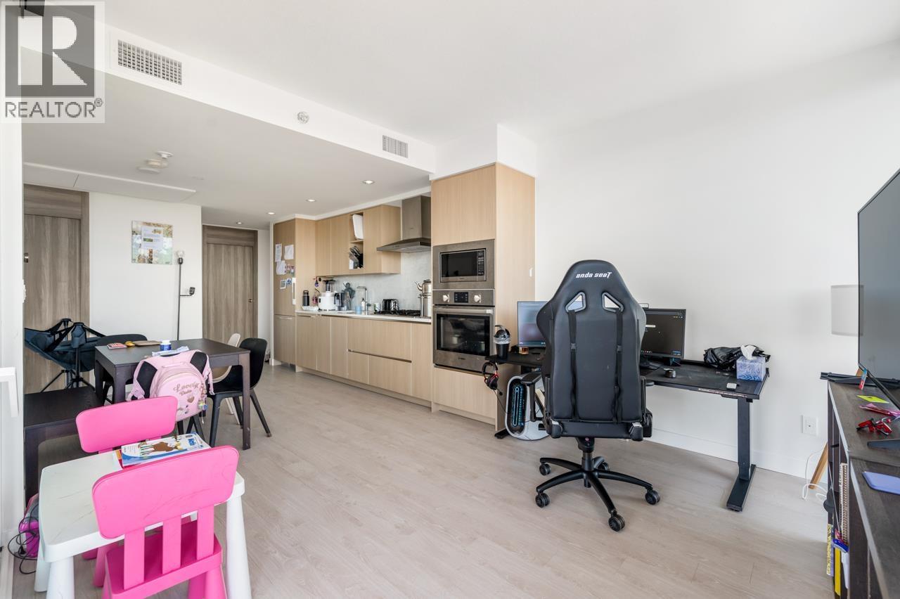 Photo 1 of 2202 4730 Lougheed Highway, Burnaby BC