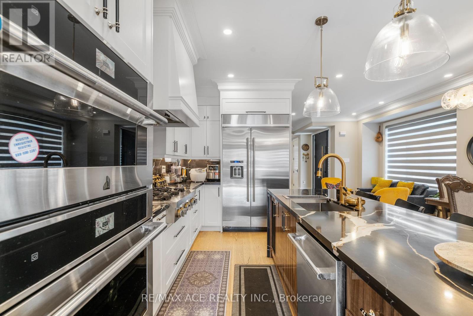 Photo 7 of 123 Park Street, Toronto ON