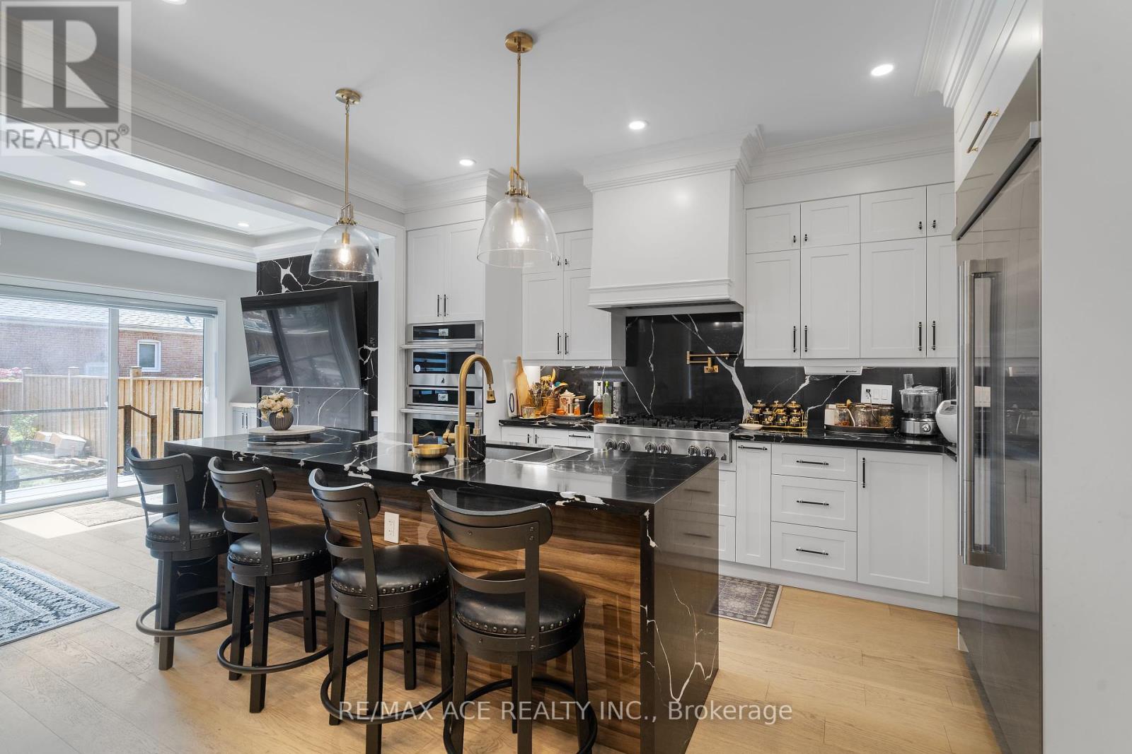 Photo 16 of 123 Park Street, Toronto ON