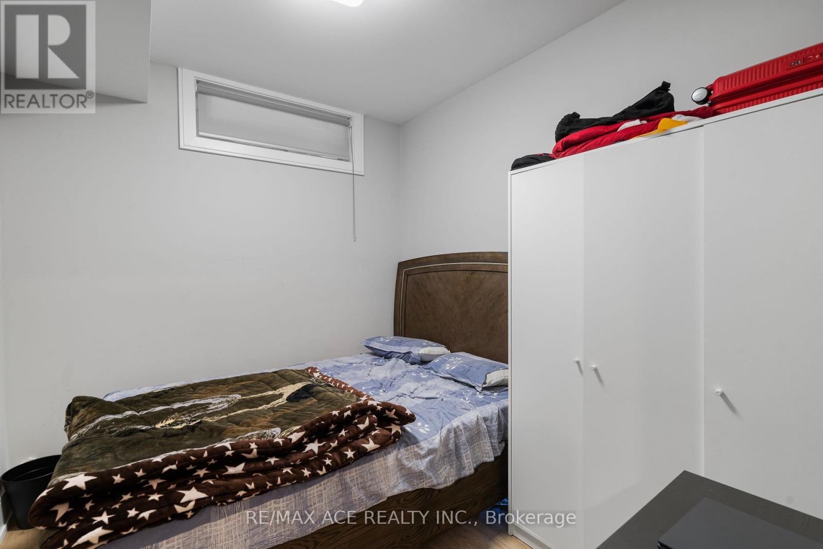 Photo 33 of 123 Park Street, Toronto ON