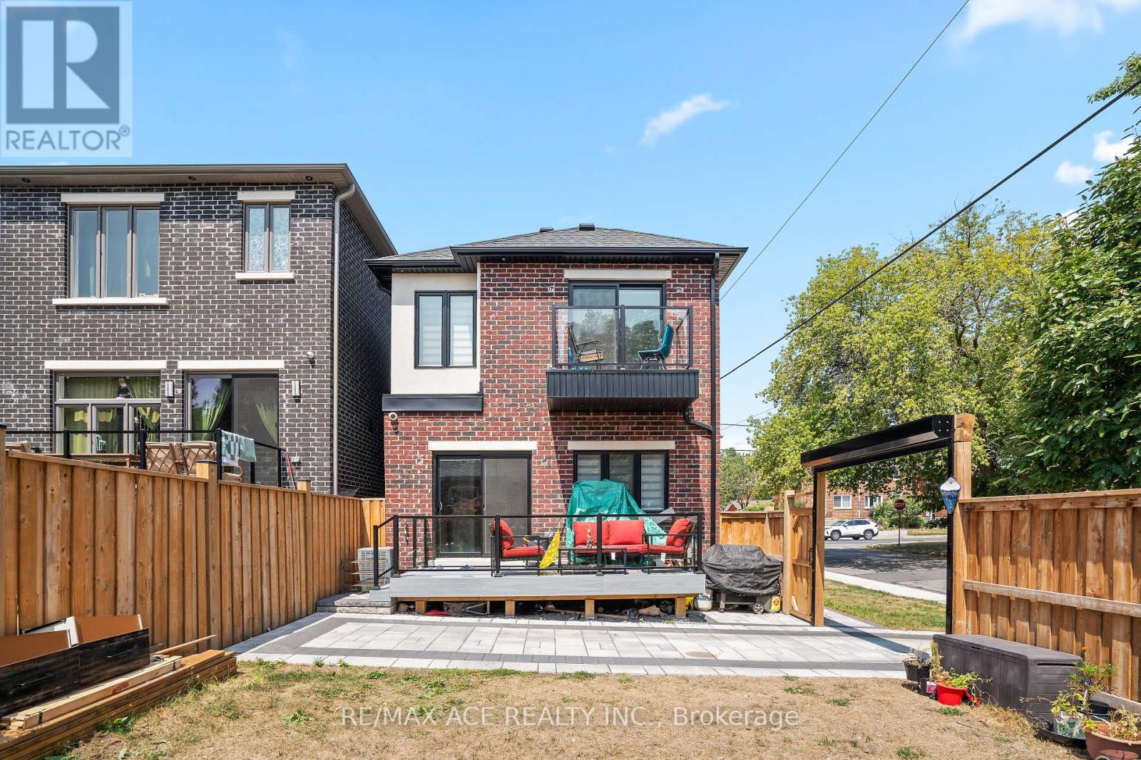 Photo 22 of 123 Park Street, Toronto ON