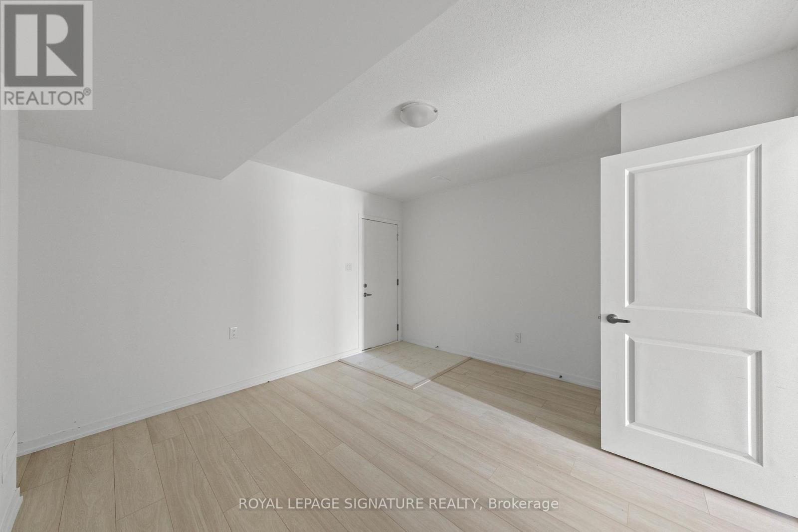 Photo 30 of 48 Bateson Street, Ajax ON