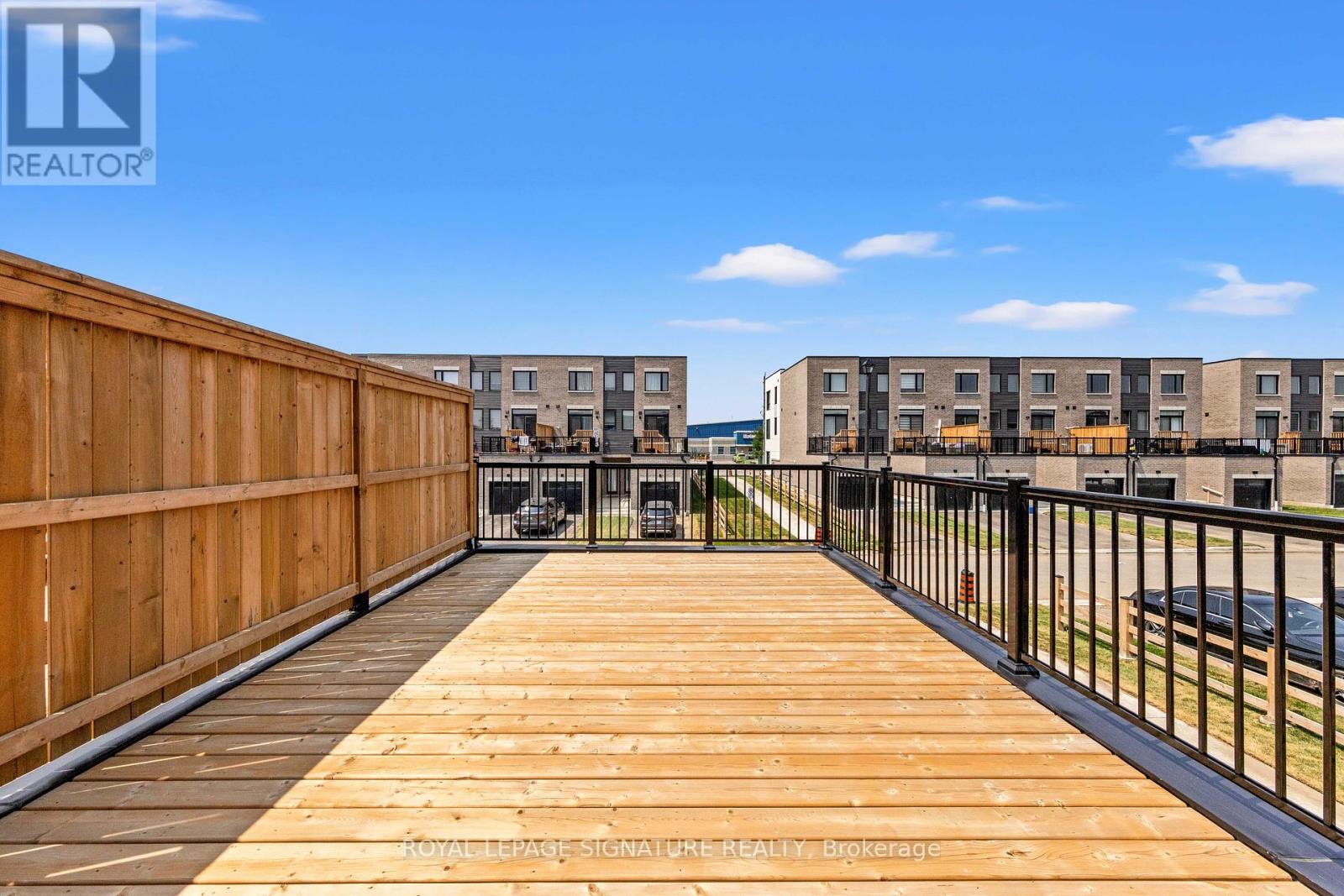 Photo 35 of 48 Bateson Street, Ajax ON