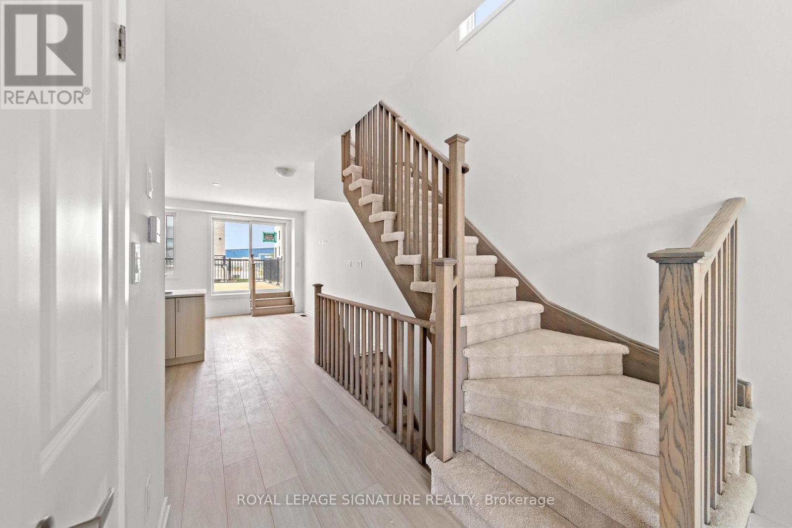 Photo 9 of 48 Bateson Street, Ajax ON