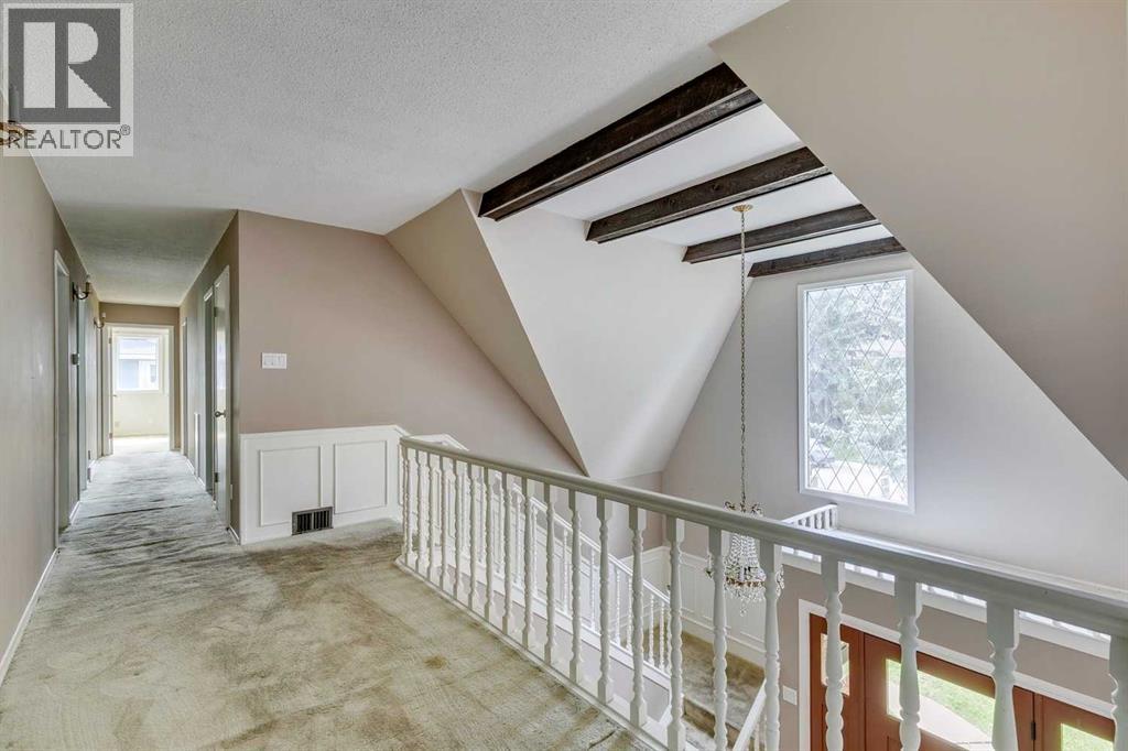 Single Family House for Sale in  Willamette Drive SE Willow Park Calgary 
