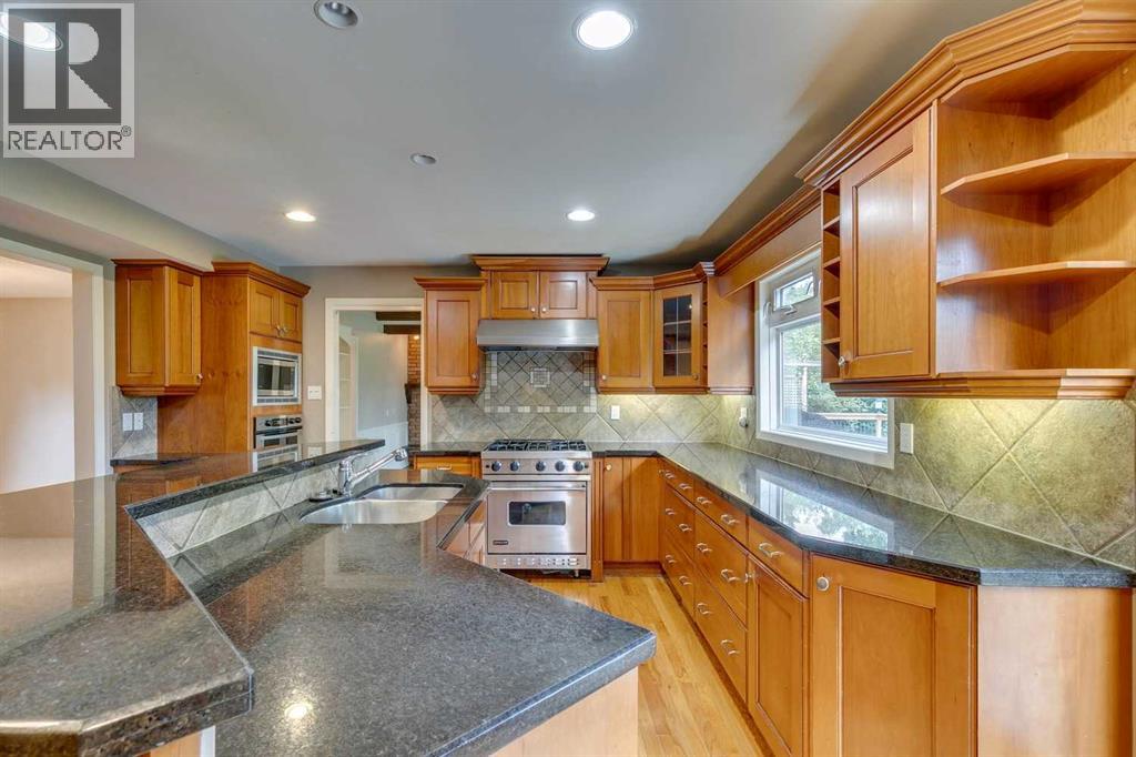 Single Family House for Sale in  Willamette Drive SE Willow Park Calgary 