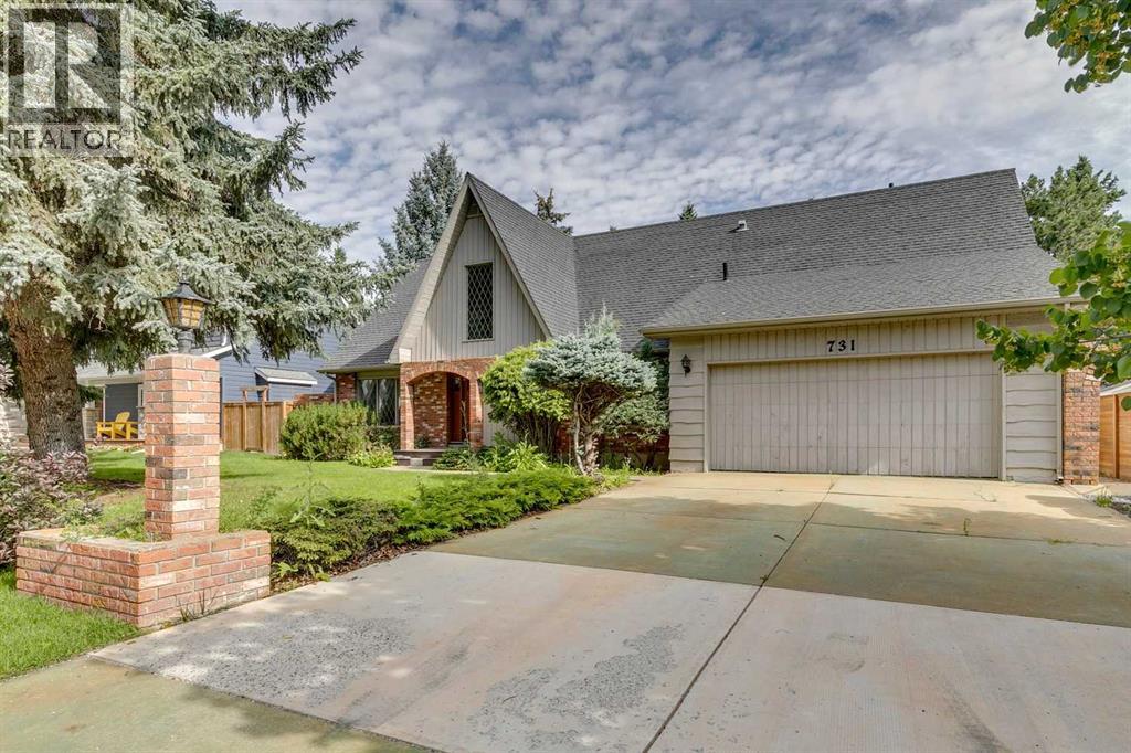 Single Family House for Sale in  Willamette Drive SE Willow Park Calgary 