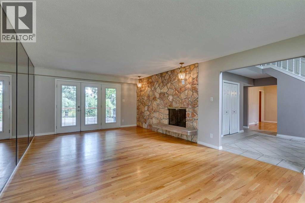 Single Family House for Sale in  Willamette Drive SE Willow Park Calgary 