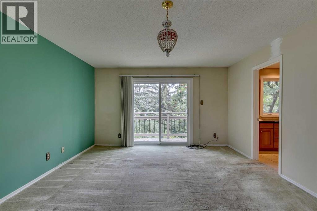 Single Family House for Sale in  Willamette Drive SE Willow Park Calgary 