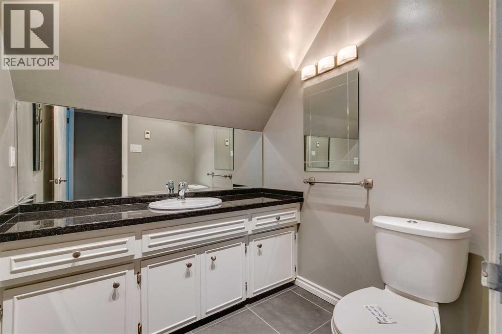 Single Family House for Sale in  Willamette Drive SE Willow Park Calgary 
