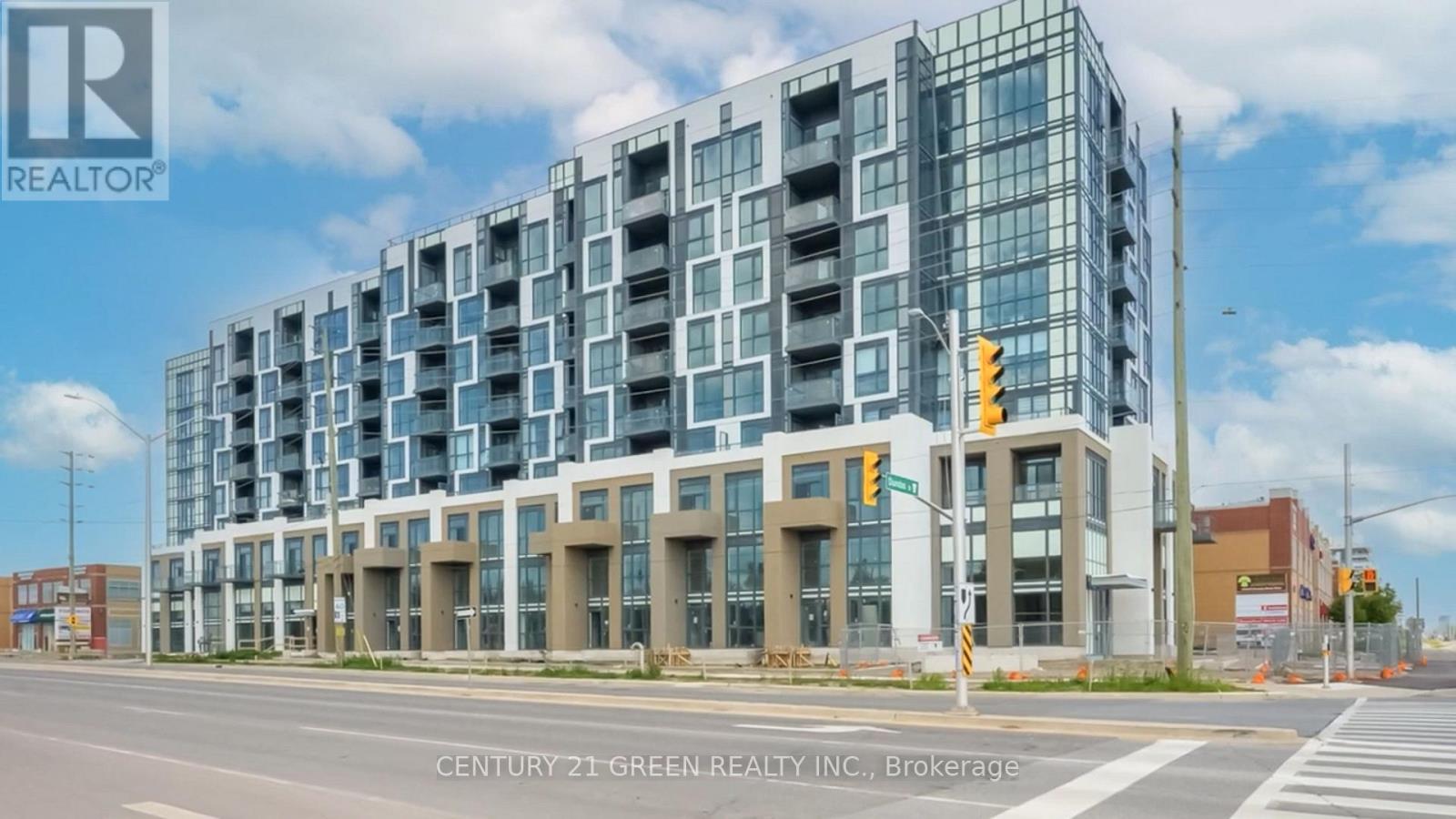 Photo 2 of 506 509 Dundas Street W, Oakville ON
