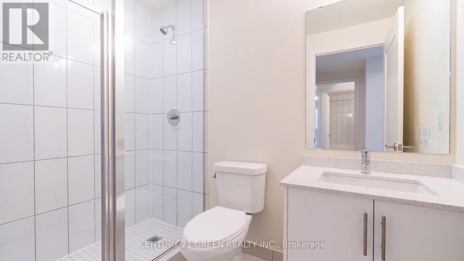 Photo 8 of 506 509 Dundas Street W, Oakville ON