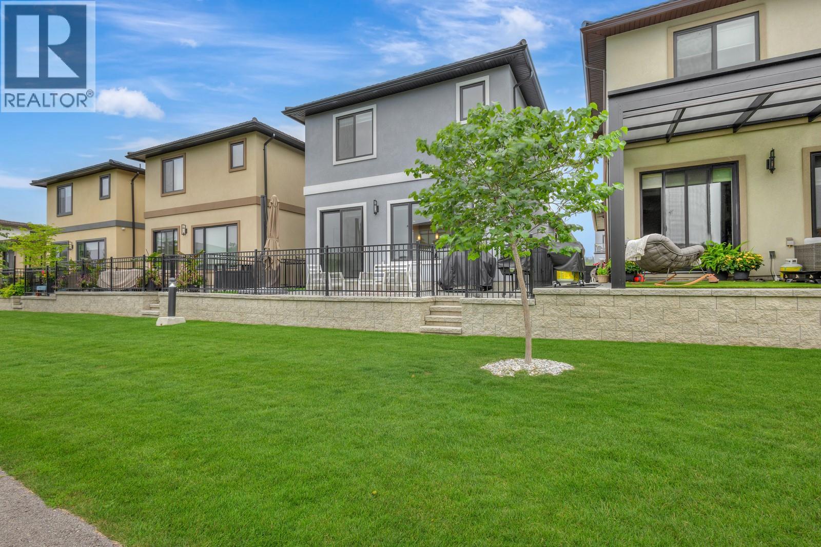  1865 Viewpoint Crescent, West Kelowna