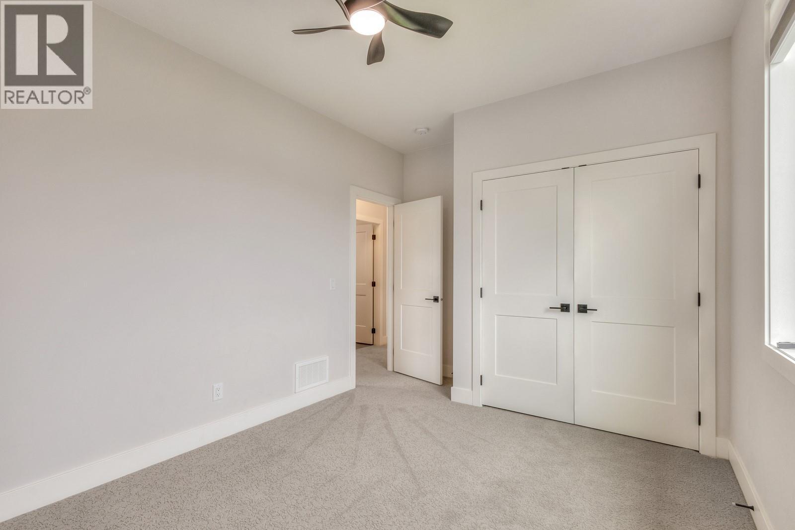  1865 Viewpoint Crescent, West Kelowna