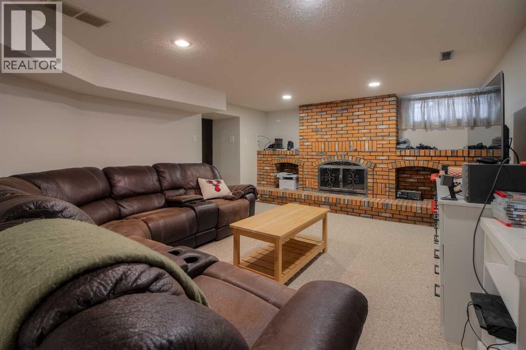 Photo 45 of 3710 Oak Drive S, Lethbridge AB