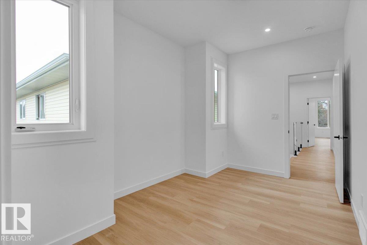 Photo 56 of 11126 132 St Nw, Edmonton AB