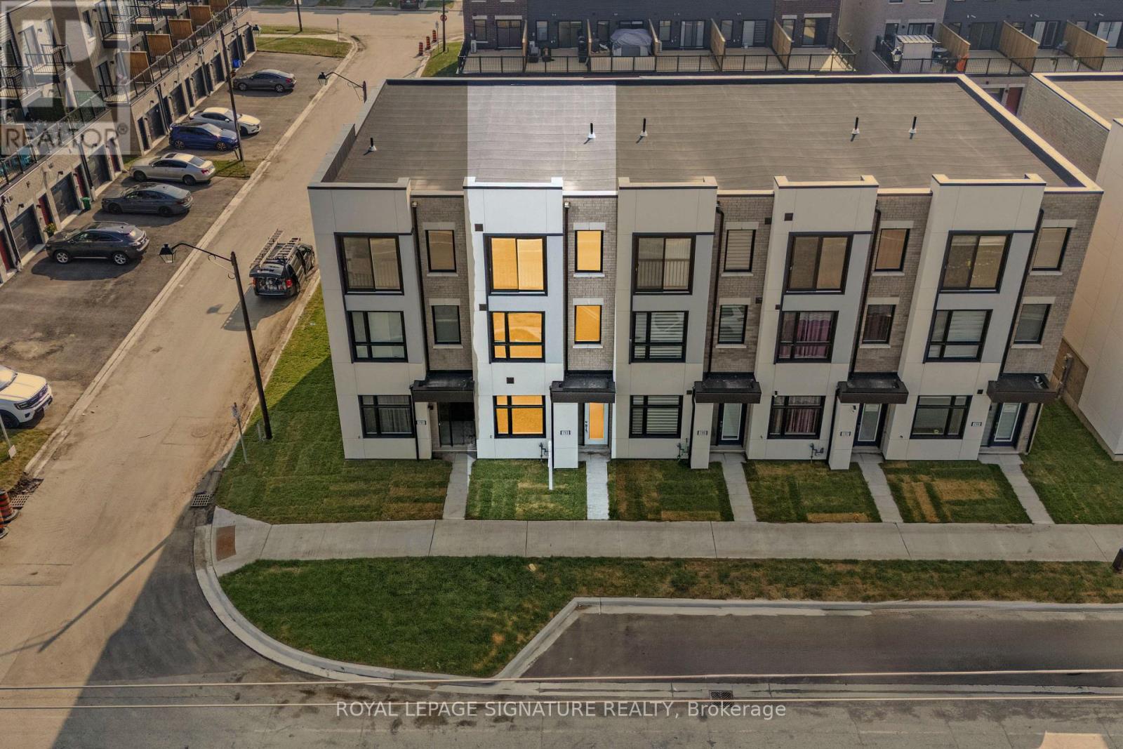 Photo 1 of 193 Monarch Avenue, Ajax ON
