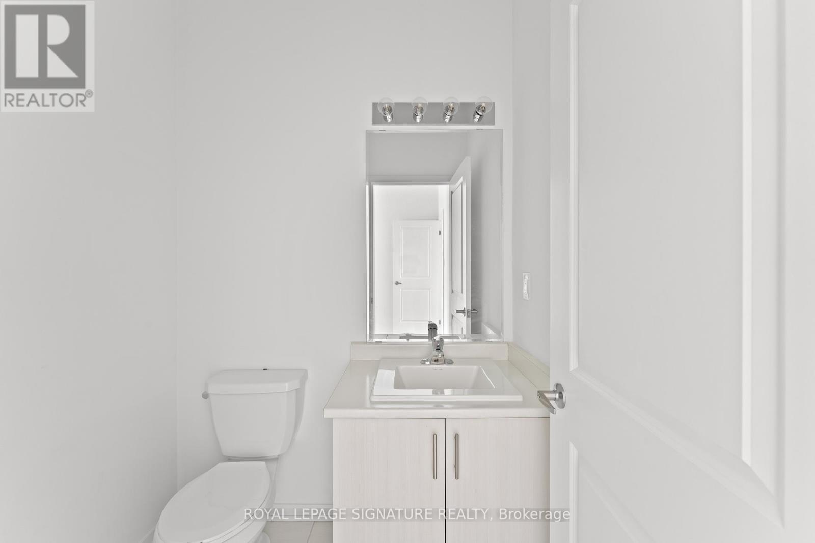 Photo 14 of 193 Monarch Avenue, Ajax ON
