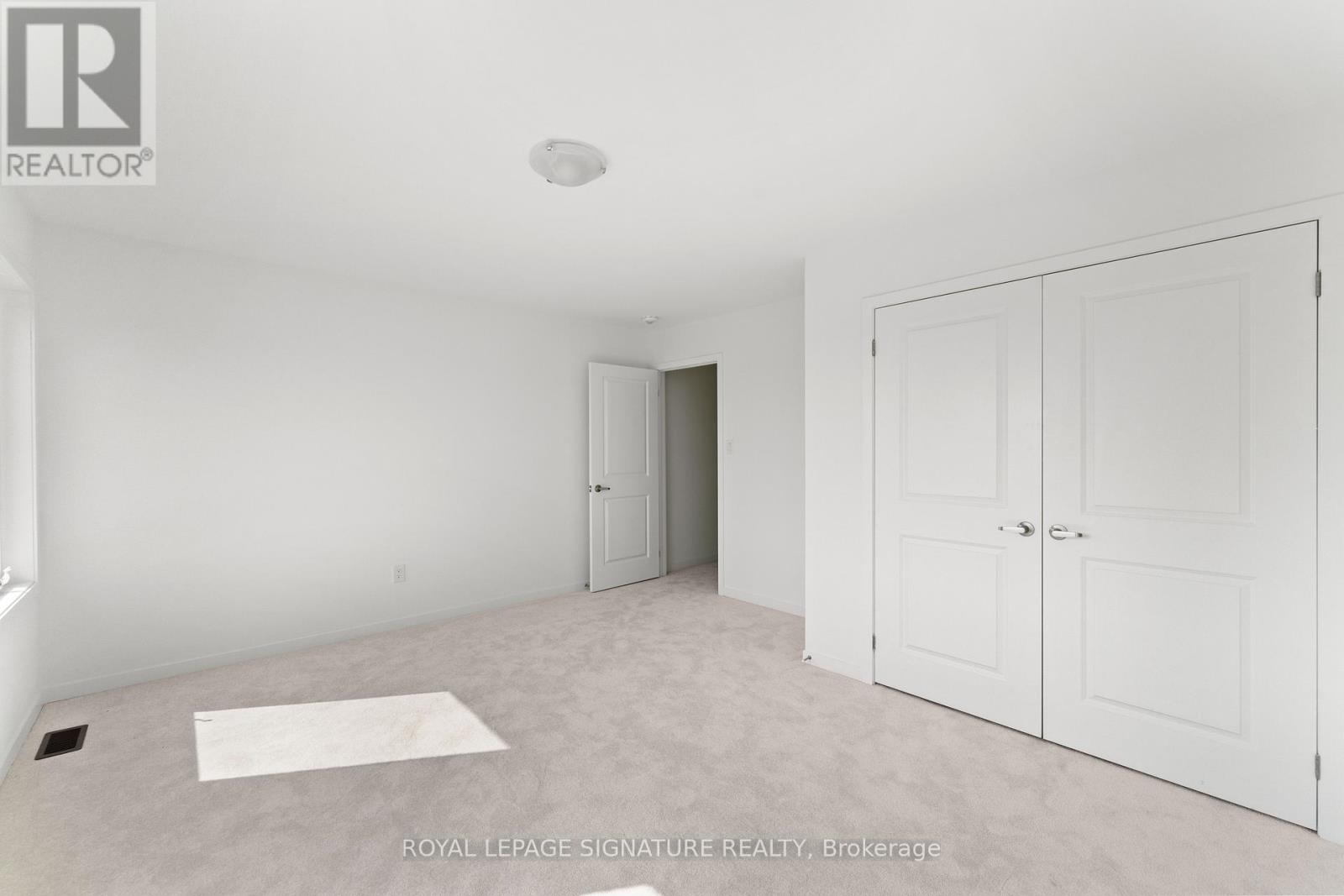 Photo 35 of 193 Monarch Avenue, Ajax ON