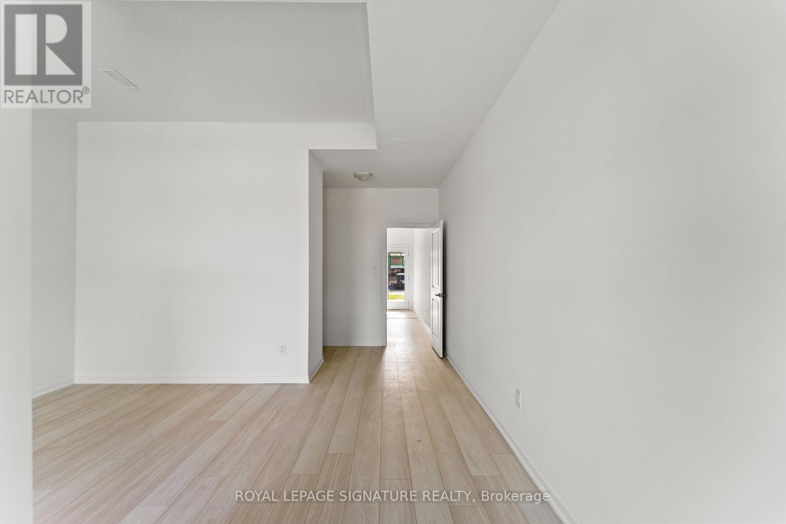 Photo 9 of 193 Monarch Avenue, Ajax ON