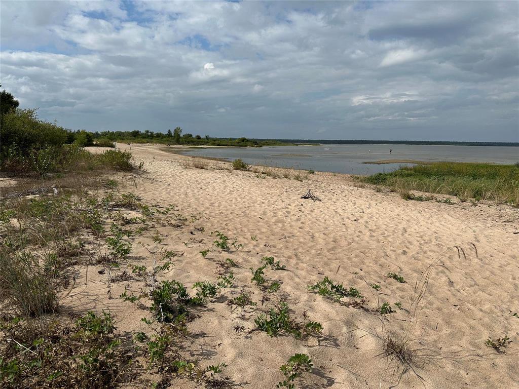 Photo 5 of 8 Bella Dan Avenue, Victoria Beach MB
