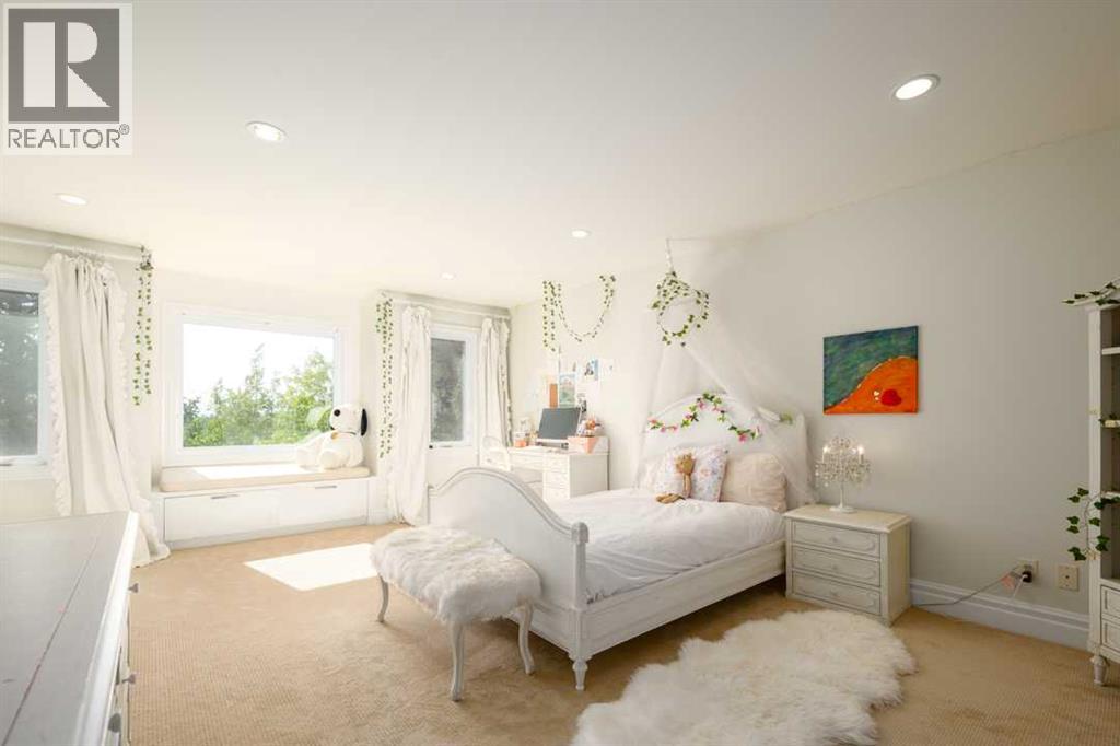 Single Family House for Sale in   Street SW Springbank Hill Calgary 