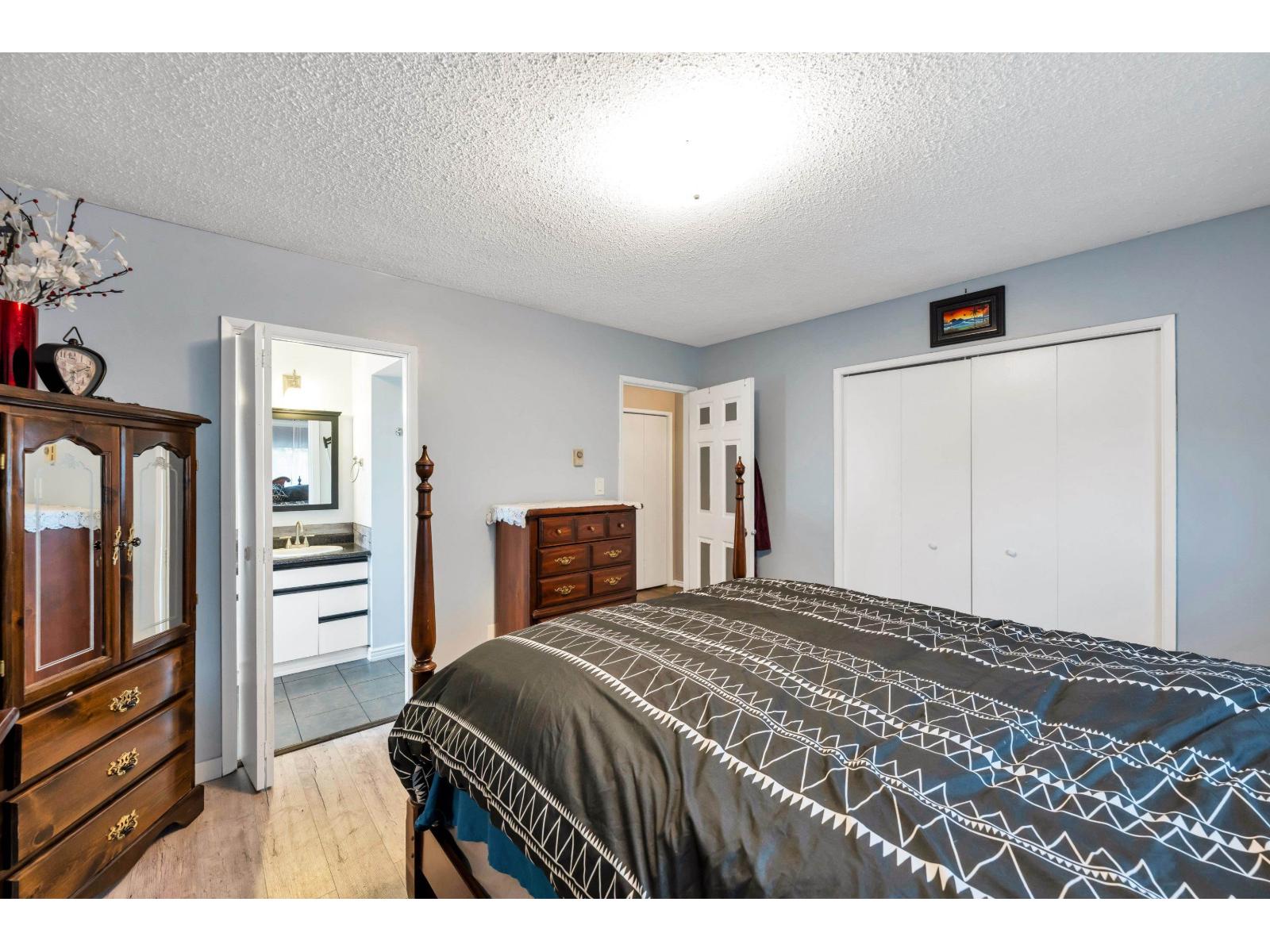 Photo 18 of 31544 Sunnyside Crescent, Abbotsford BC