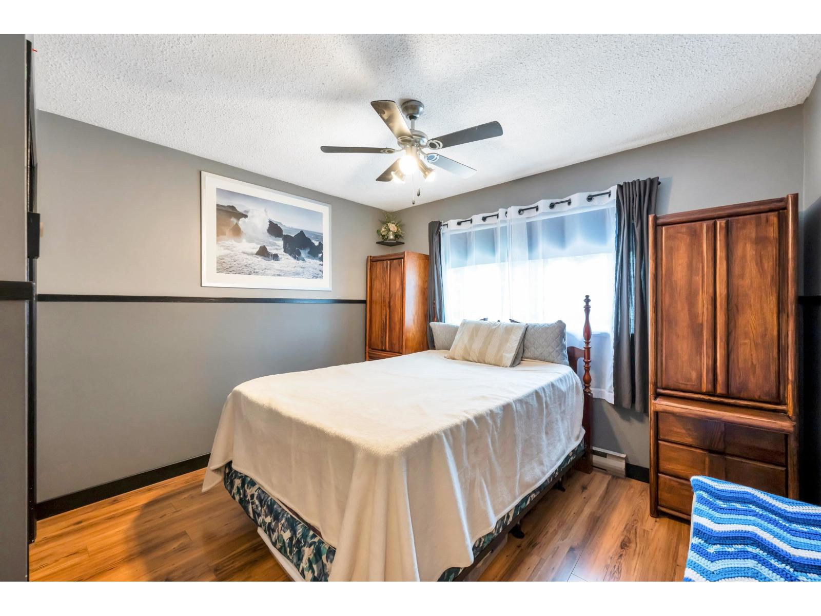 Photo 23 of 31544 Sunnyside Crescent, Abbotsford BC
